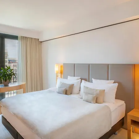 Melia 4* Βερολίνο