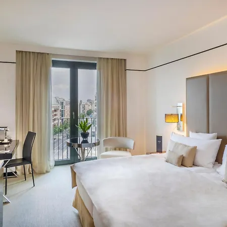 Melia Hotel 4*